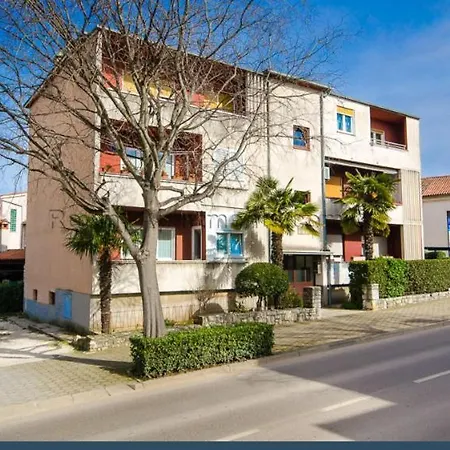 Apartman Bajo Rovinj Exterior photo
