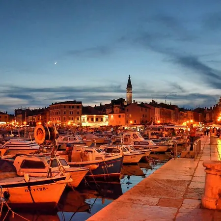 Apartman Bajo Rovinj Exterior photo